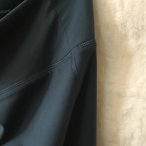 UpWest Deep Green The Flare Leggings - Picture 10 of 10